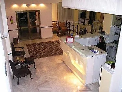 Hotel Chris Paul 2*
