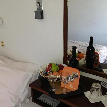 Chris Paul Hotel 2*